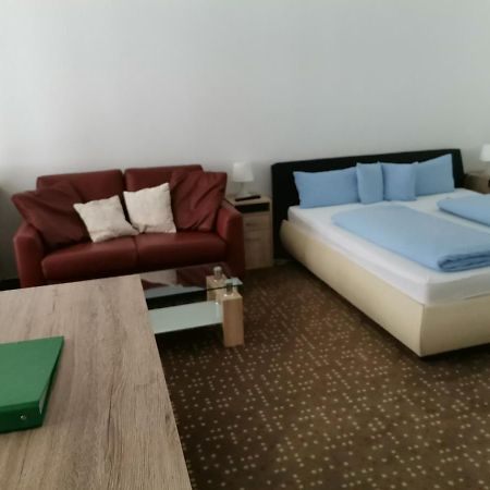 Aparthotel Kupferkanne 토트무스 외부 사진