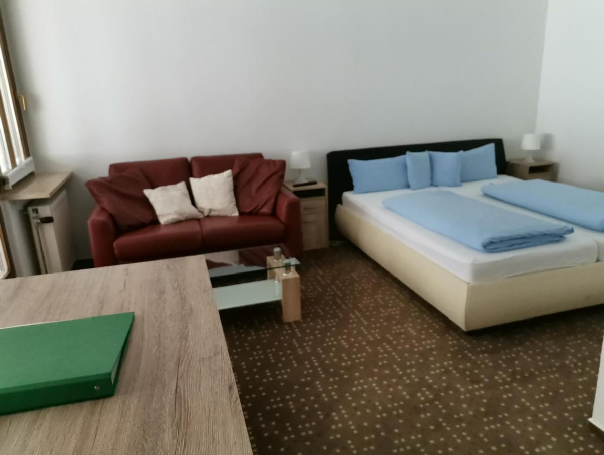 Aparthotel Kupferkanne 토트무스 외부 사진