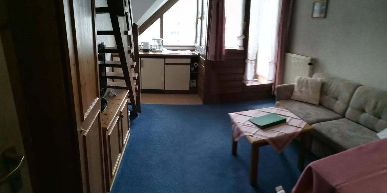 Aparthotel Kupferkanne 토트무스 외부 사진